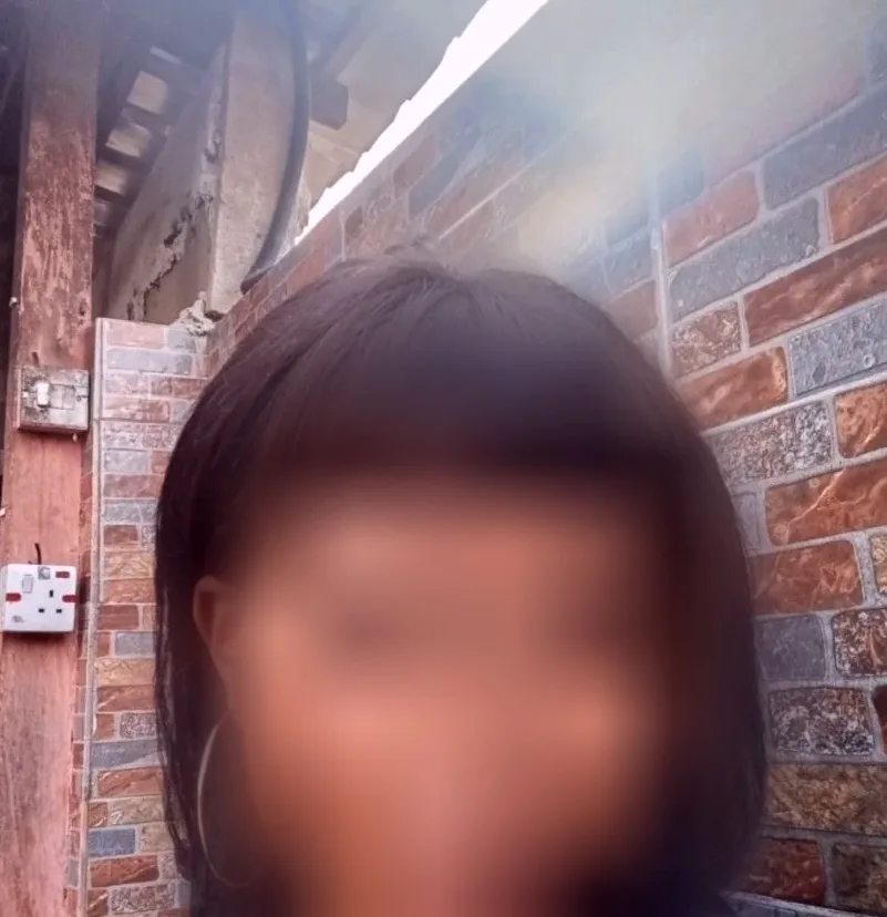 Amara, 30
